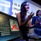 <span class=heading><b>Explorathon</b></span><br /><p class=int> </p>
<p class=int>A team of researchers from the Strathclyde Institute of Pharmacy and Biomedical Sciences tell visitors about antibiotic resistance.</p>
<p class=int> </p><span class=small>Image: © 2015 Guy Hinks</span>